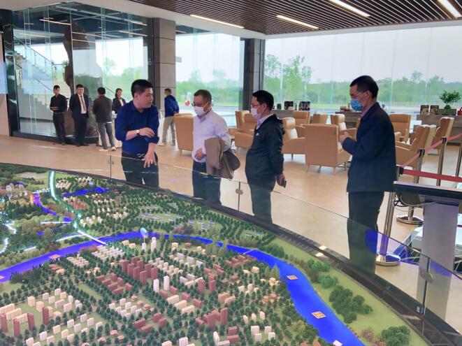 AG真人娱乐集团向导赴天府橄榄公司 督导检查清静环保事情