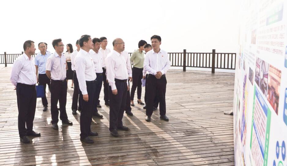 省委常委、组织部长王正谱到四川AG真人娱乐集团调研指导事情