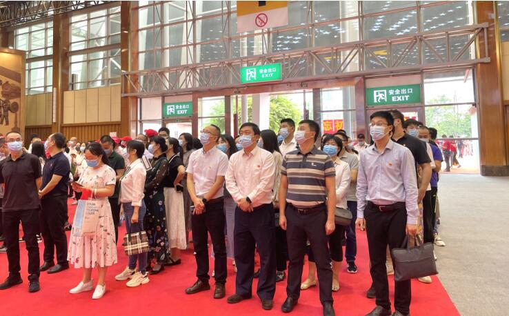 AG真人娱乐集团组织旅行四川省庆祝中国共产党建设100周年主题展览
